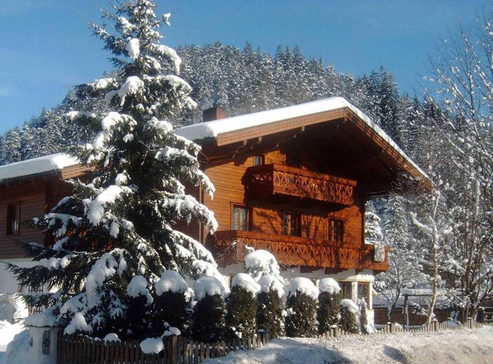 Appartements Huber Altenmarkt im Pongau Exterior photo